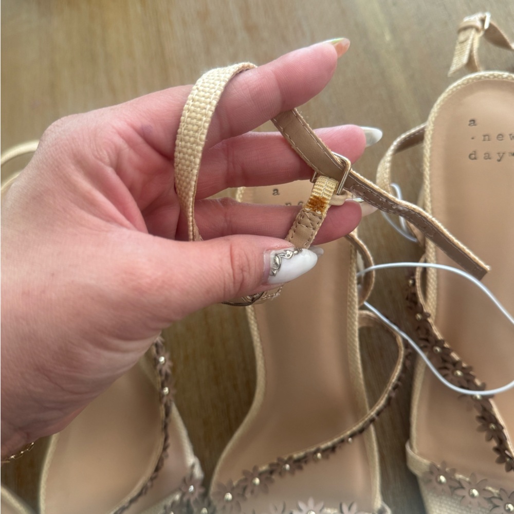 NWT a new day women’s shoes mirabel strappy heels - Picture 10 of 11